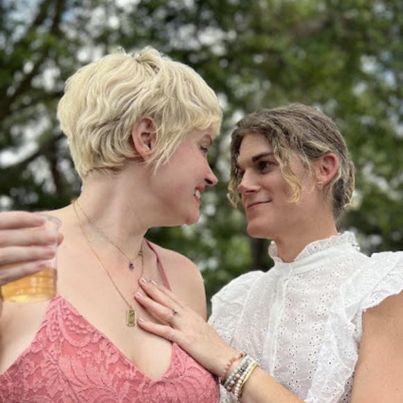 Meet your Posher, Samantha - Picture 1 of 1